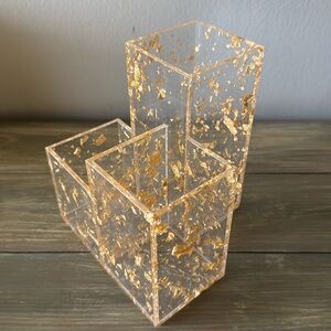 Makeup Brush Organizer